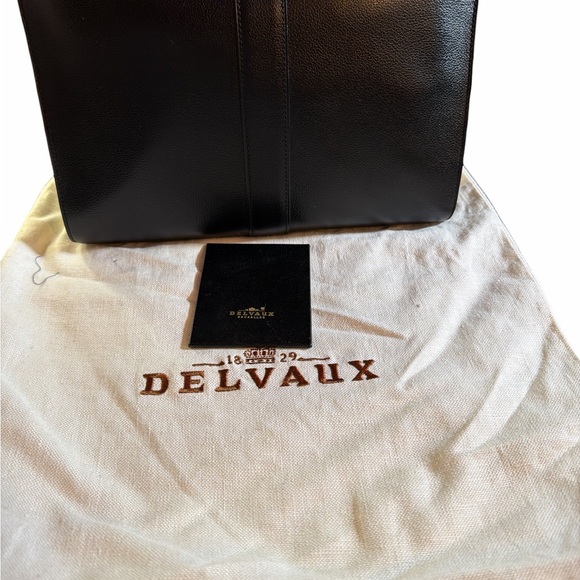 Authentic Delvaux Madame PM Black Leather Clutch - Quiet Luxury - Picture 2 of 7